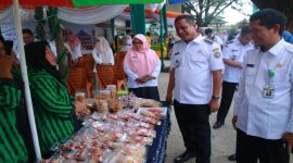 Area Kuliner UMKM di Halaman Rusunawa Harapan Jaya, Rabu (19/2/2025). 
