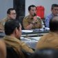 Wakil Wali Kota Singkawang Muhammadin, S.E., M.H, menghadiri Sosialisasi GENTING (Gerakan orang tua asuh cegah stunting) Kota Singkawang yang dilasanakan di Ruang Bumi Betuah Kantor Wali Kota Singkawang, Selasa (15/04/2025).
foto - SI Agen126