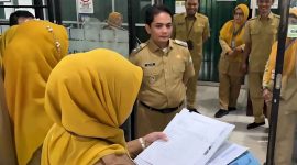 Seluruh Aparatur Sipil Negara (ASN) sudah mulai masuk kerja, Selasa (8/4/2025). Untuk memastikan kehadiran ASN, Pemerintah Kota Pontianak membentuk tim monitoring yang memantau langsung seluruh Organisasi Perangkat Daerah (OPD).  