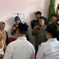 Gubernur Kalimantan Barat Ria Norsan menuntut aparat penegak hukum segera mengungkap pelaku penyiraman air keras terhadap Achmad, Kepala Bidang Keperawatan RSJ Provinsi Kalimantan Barat. - Foto TribunKalbar 