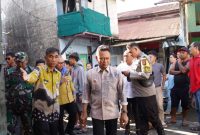 Musibah kebakaran di permukiman padat penduduk di Tanjung Baladewa Kampung Beting Kelurahan Dalam Bugis Kecamatan Pontianak Timur menyisakan puing-puing bangunan. 