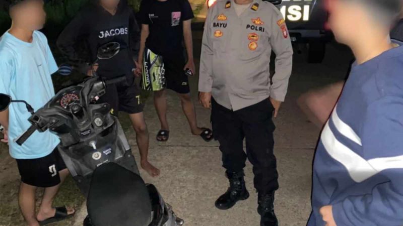 Polisi Bubarkan Anak Nongkrong Tengah Malam di Serdam - foto polsek selatan