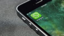 Cara Agar Tidak Terlihat Online di WhatsApp