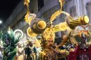 Karnaval APEKSI 2025: Penampilan Tugu Khatulistiwa di Karnaval APEKSI Bikin Geger Warga Surabaya