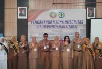 Rumah Sakit Umum Daerah (RSUD) Pontianak Utara resmi mencanangkan Zona Integritas (ZI) sebagai langkah awal menuju Wilayah Bebas Korupsi (WBK) dan Wilayah Birokrasi Bersih Melayani (WBBM). - foto Pemkot Pontianak