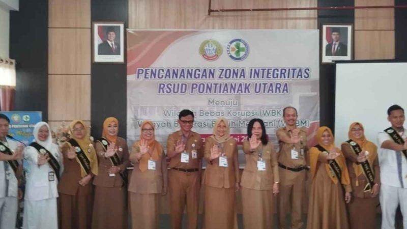 Rumah Sakit Umum Daerah (RSUD) Pontianak Utara resmi mencanangkan Zona Integritas (ZI) sebagai langkah awal menuju Wilayah Bebas Korupsi (WBK) dan Wilayah Birokrasi Bersih Melayani (WBBM). - foto Pemkot Pontianak