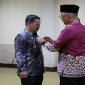 Pemberhentian tersebut dipimpin langsung oleh Sekretaris Daerah Kota Singkawang, Sumastro, dalam acara resmi di Ruang Bumi Betuah, Kantor Wali Kota Singkawang, Jumat, 2 Mei 2025. - Foto IStimewa