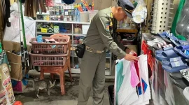 Satpol PP Grebek Penjual Layangan di Pontianak, Ini Hasilnya