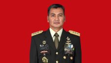 Letjen Kunto Arief Wibowo Dimutasi Usai Ayahnya Kritik Gibran