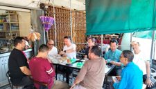 Edi Kamtono Ngopi Pagi Bersama Warga Pontianak - courtesy Sinarraya.co.id