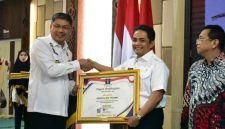 Pemkot Pontianak Panen 3 Penghargaan Kemenkumham