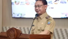 Wali Kota Pontianak, Edi Rusdi Kamtono, menyatakan kesiapan Pemerintah Kota (Pemkot) Pontianak untuk membentuk Koperasi Merah Putih yang rencananya akan tersedia di seluruh kelurahan se-Kota Pontianak.