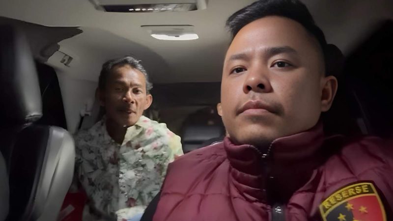 Pelaku berinisial AB ditangkap oleh pihak kepolisian di kawasan Pasar Hongkong, Jalan Budi Utomo, Singkawang, Kalimantan Barat, tanpa perlawanan - foto Istimewa