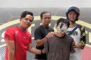 Aksi pencurian dengan modus pemberatan akhirnya berujung nestapa bagi Tn, pria yang diduga spesialis pencurian barang rumah tangga kelas berat. Ia diringkus aparat saat tengah terlelap di kediamannya sendiri, Sabtu siang (8/6).