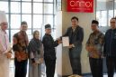 20 Mei 2025, Hotel Golden Tulip Pontianak Sertifikasi Halal dari Majelis Ulama Indonesia (MUI) melalui BPJPH untuk berbagai unit layanan makanan dan minuman. Sertifikasi ini meliputi Cinmoi Restaurant di Hotel Golden Tulip Pontianak