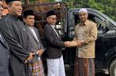 Ribuan jemaah Salat Iduladha 1446 Hijriah memadati Jalan Rahadi Usman, mulai dari depan Kantor Pos Lama hingga Bundaran Tugu Adipura, Jumat (6/6/2025). 