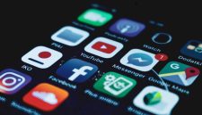 Grup Facebook Menghilang Massal, Netizen Geger dan Spekulasi Muncul di Media Sosial