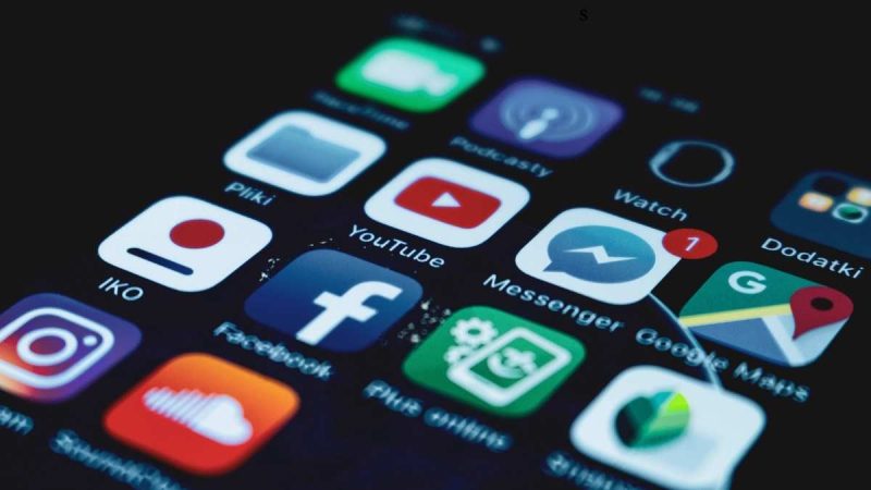 Grup Facebook Menghilang Massal, Netizen Geger dan Spekulasi Muncul di Media Sosial