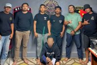 Tim Resmob Macan Raya Satuan Reserse Kriminal Polres Kubu Raya berhasil mengungkap kasus pencurian rumah yang terjadi di Komplek Villa Kharisma 2, Desa Kapur, Kecamatan Sungai Raya, Kabupaten Kubu Raya. Pelaku berinisial MR (21) diringkus polisi setelah satu bulan buron. - foto TBNews Kubu Raya