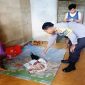 Penemuan bayi perempuan di Dusun Segiring, Desa Pisak, Kecamatan Tujuh Belas, Kabupaten Bengkayang, Kalimantan Barat pada Minggu pagi, 6 Juli 2025, menghebohkan warga.  - foto istimewa 