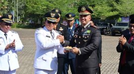 Memperingati Hari Bhayangkara ke-79, Bupati Kubu Raya H. Sujiwo, S.E., M.Si., menyampaikan apresiasi dan penghargaan setinggi-tingginya kepada jajaran Kepolisian Republik Indonesia, khususnya Polres Kubu Raya, atas dedikasi dan kinerja yang terus meningkat dalam melayani dan melindungi masyarakat. - Foto Polres Kubu Raya