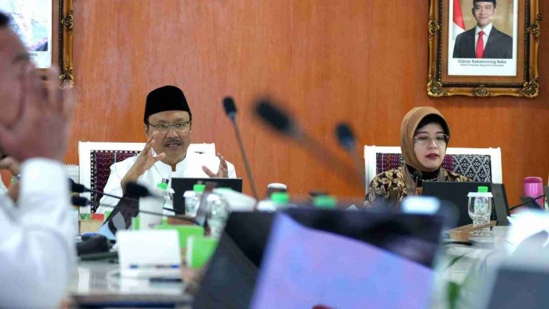 Bansos Berganti Tiap Tiga Bulan, Data DTSEN Jadi Acuan Baru - foto Menteri Sosial Saifullah Yusuf  - Kemensos