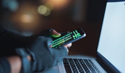 Pria Curi iPhone di Pontianak