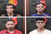 Satuan Reserse Kriminal (Satreskrim) Polres Sekadau mengamankan empat tersangka kasus pencurian pupuk milik sebuah perusahaan perkebunan di Kecamatan Belitang Hilir, Kabupaten Sekadau. Penangkapan dilakukan pada Kamis (14/8/2025) sekitar pukul 17.00 WIB. - foto TBNews Polres Sekadau