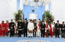 Presiden Prabowo Subianto foto bersama Presiden dan Wakil Presiden terdahulu di ruang kredensial, Istana Merdeka, Jakarta, pada 17 Agustus 2025. Foto: BPMI Setpres/Cahyo
