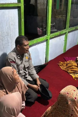 Cuaca Ekstrem Kubu Raya: Ibu Tewas Disambar Petir Saat Pulang dari Sawah