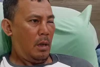Driver ojol Pontianak hidung patah dipukul oknum TNI di Jalan Perum 4, Panglima Aim, Pontianak Timur, Sabtu (20/9/2025) sore. Korban bernama Teguh kini masih menjalani perawatan intensif di Rumah Sakit Medika Djaya. - foto courtesy Kalbar Online