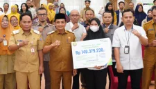 Bahasan menegaskan, tanggung jawab pembayaran iuran BPJS berada di tangan pemberi kerja. Dalam konteks sekolah swasta, kewajiban itu ada pada yayasan atau lembaga pendidikan. - foto Pemkot Pontianak