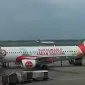 AirAsia menetapkan dua penerbangan reguler dari Pontianak menuju Kuching setiap harinya. Dengan durasi hanya 45 menit, perjalanan menjadi lebih praktis dibanding jalur darat yang bisa memakan waktu berjam-jam. - foto Airasia courtesy 
ikhwanhidayat channel Youtube
