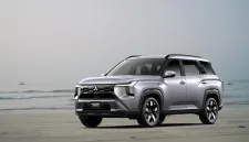 Berdasarkan data Bapenda Jawa Barat, pajak tahunan untuk Mitsubishi DST 1.5 H (4x2) keluaran tahun 2025 yang terdaftar sebagai kendaraan pertama, mencapai sekitar Rp 4 jutaan.