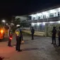 Patroli Skala Besar Polres Singkawang, aksi nyata jaga kota tetap aman, kembali digelar pada Kamis dini hari (18/9/2025). Kegiatan dimulai tepat pukul 00.00 WIB, menyusuri jalan-jalan utama di Kota Singkawang, Kalimantan Barat. - foto Polres Singkawang