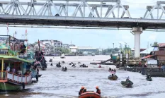 Karnaval Air Pontianak Warnai HUT ke-254 Kota Khatulistiwa