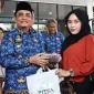 Wakil Wali Kota Pontianak Bahasan, mengajak masyarakat untuk memperbanyak konsumsi ikan sebagai upaya mencegah stunting dan meningkatkan asupan gizi keluarga. Menurutnya, ikan merupakan sumber protein penting yang mudah diperoleh dan sangat bermanfaat bagi tumbuh kembang anak.
foto Prokopim Pontianak