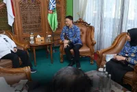 Wali Kota Pontianak Edi Rusdi Kamtono menegaskan komitmen Pemerintah Kota Pontianak dalam memperkuat tata kelola pemerintahan yang bersih dan bebas korupsi. - foto Prokopim Pontianak