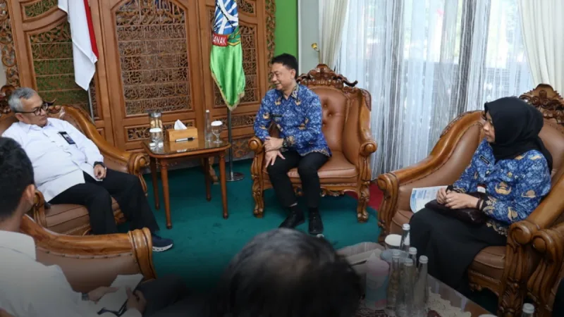 Wali Kota Pontianak Edi Rusdi Kamtono menegaskan komitmen Pemerintah Kota Pontianak dalam memperkuat tata kelola pemerintahan yang bersih dan bebas korupsi. - foto Prokopim Pontianak