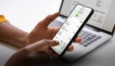 Utang Indonesia masih aman menjadi sorotan utama dalam penjelasan Menteri Keuangan Purbaya Yudhi Sadewa saat menghadiri Sarasehan 100 Ekonom Indonesia di Jakarta, Selasa (28/10/2025). - foto ilustrasi