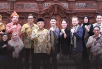 Delegasi Jerman Akui Potensi Pontianak kota luar biasa. Pakar ACQUIN Robert Raback memuji potensi Pontianak. Untan siap diakreditasi global. - foto Prokopim Pontianak