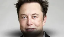 Pada 1 Oktober 2025, Elon Musk resmi menjadi manusia pertama di dunia dengan kekayaan melebihi 500 miliar dollar AS.