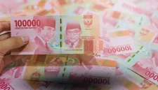 Program bansos yang dikombinasikan dengan kebijakan fiskal efisien dianggap representasi dari strategi pembangunan inklusif pemerintahan saat ini. Pemerintah menargetkan laju pertumbuhan ekonomi di atas 5,5% hingga akhir 2025, didorong oleh konsumsi domestik dan investasi yang membaik.
- foto Ilustrasi