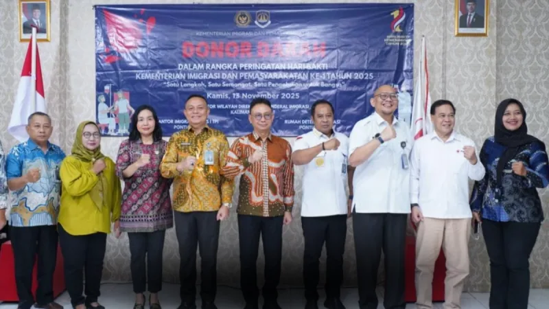 Kementerian Keimigrasian dan Pemasyarakatan Gelar Donor Darah di Hari Bakti ke-1 
foto Prokopim Pontianak