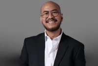 Materi yang ia bawakan dalam pertunjukan Mesakke Bangsaku pada 2013 itu menyinggung tradisi pemakaman sakral masyarakat Toraja, Rambu Solo, dan kini ia menyampaikan permintaan maaf secara terbuka. - foto Pandji courtesy  COMICA