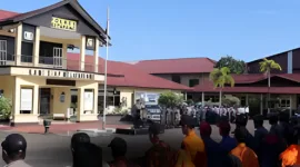 Selain jabatan utama di Markas Polres, beberapa Kepala Kepolisian Sektor (Kapolsek) di jajaran Polres Ketapang juga mengalami pergantian. Peran Kapolsek sangat menentukan keberhasilan Polri dalam menjaga keamanan dan ketertiban masyarakat (Kamtibmas) di tingkat akar rumput.