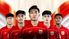 Timnas Indonesia U-17 tersingkir dari Piala Dunia U-17 2025 setelah Uganda mengalahkan Prancis. Simak rincian hasil Garuda Muda dan klasemen peringkat ketiga.