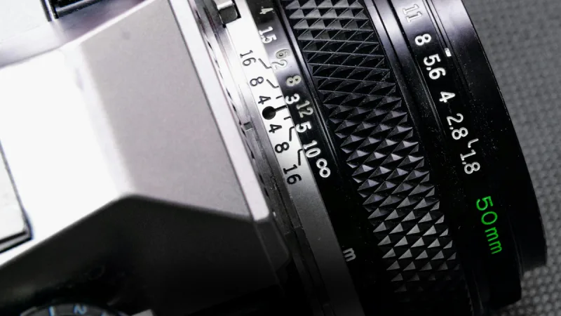 Pelajari 15 tips fotografi ponsel terbaik untuk pemula! Ubah hasil jepretan HP Anda menjadi foto berkualitas profesional. Mudah dipraktikkan, hasil maksimal.