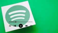 Wajib Tahu! Cek daftar harga langganan Spotify terbaru November 2025, termasuk paket revolusioner Premium Platinum dengan audio Lossless.